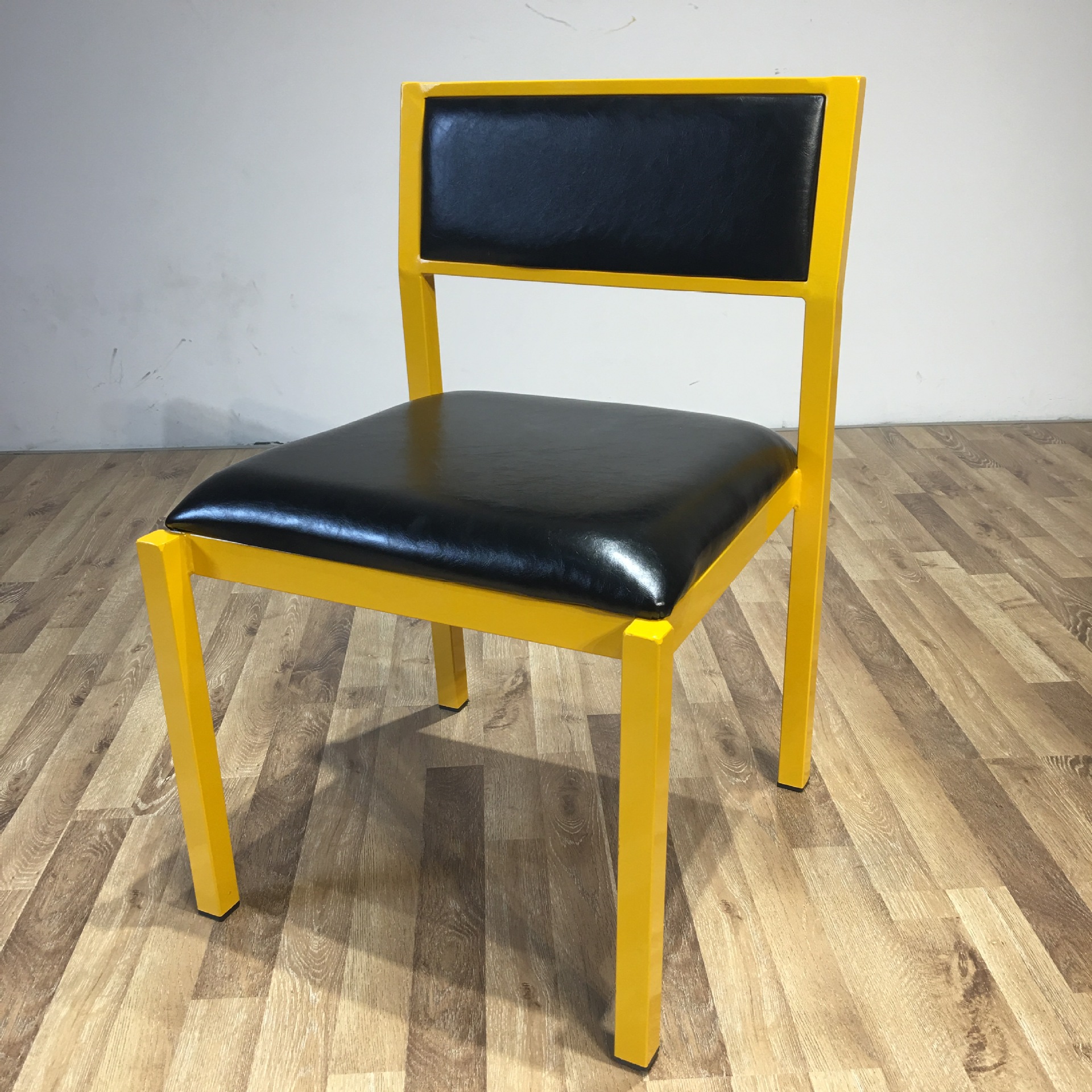 新款特价 金属低靠背简约餐椅咖啡厅休闲椅子 铝合金酒店餐厅餐椅