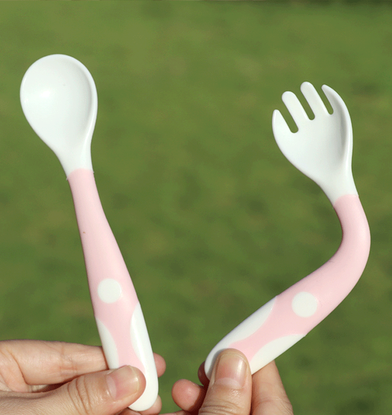 宝宝可弯曲叉勺套装 婴儿用品弯弯勺弯弯叉 儿童扭扭训练勺叉