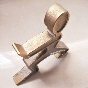 定制黄铜铸造工艺品 加工铜铸造人形鞋托摆件