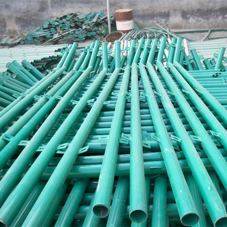 直销墨绿色方管立柱/护栏立柱厂家定做圆管金属立柱预埋护栏栏杆