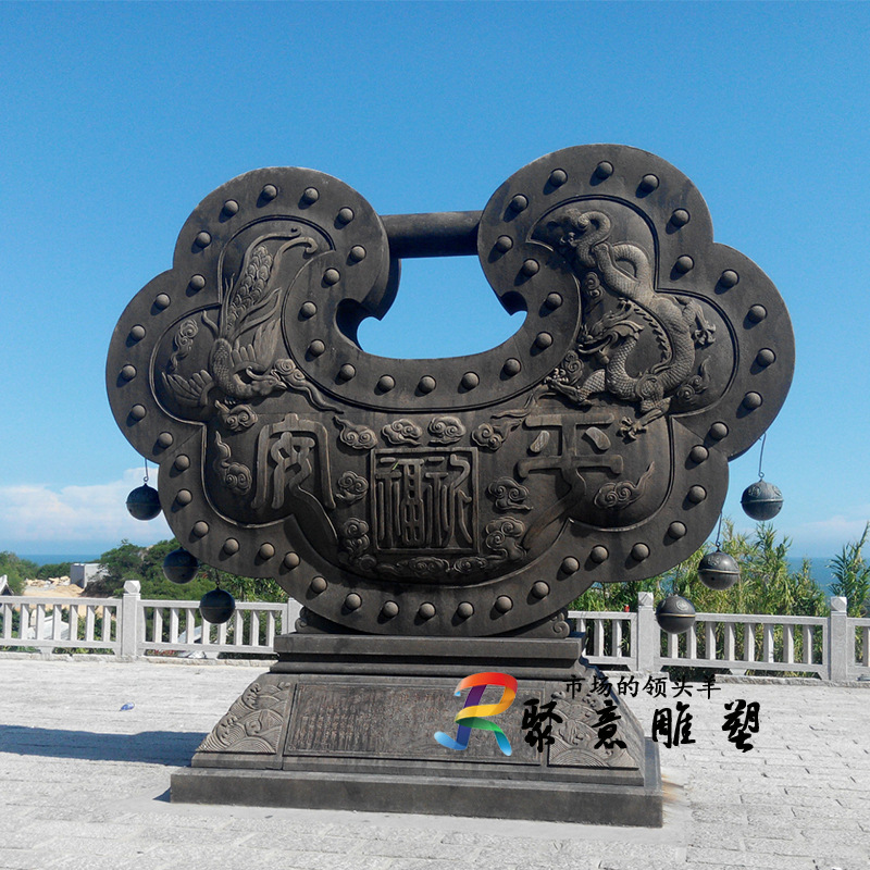 玻璃钢仿铜龙凤呈祥同心锁雕塑 爱情主题永结同心锁公园户外摆件