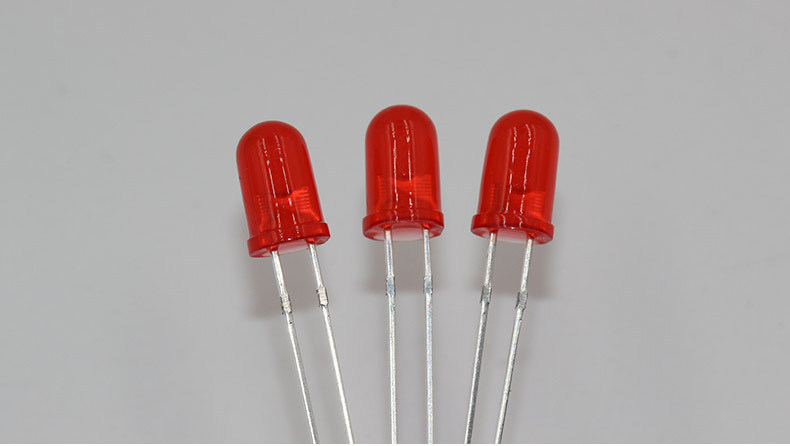 f5/5mm圆头红发红长脚 超高亮红光指示led灯珠 插件led发光二极管