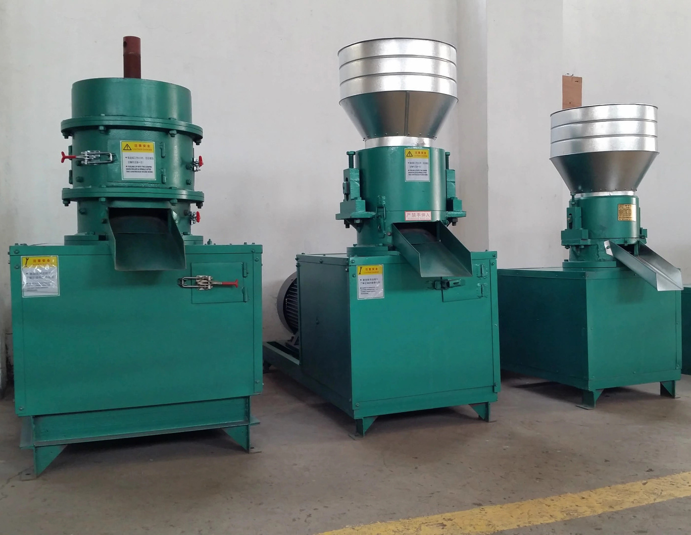 羊饲料颗粒机,牛饲料颗粒机,秸秆饲料颗粒机,草颗粒饲料机