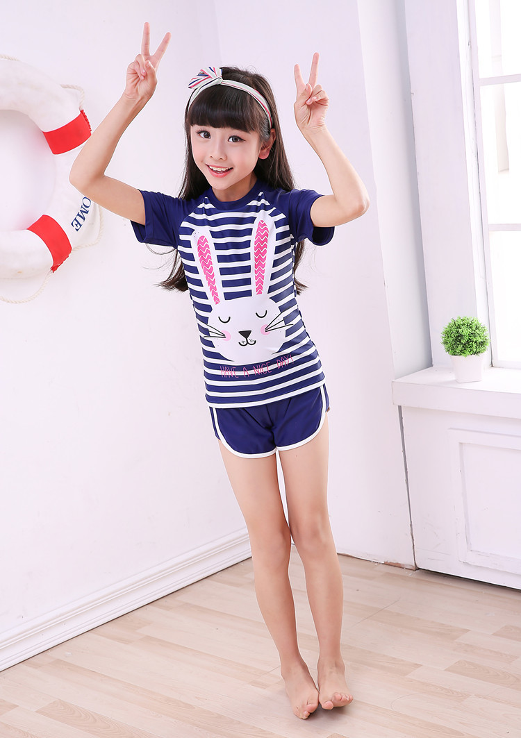运动款短袖儿童女孩游泳衣分体平角裤卡通印花中大女童小学生泳装