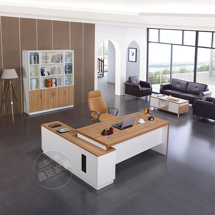 广东办公家具简约现代老板大班台办公桌组合办公桌椅职员办公桌