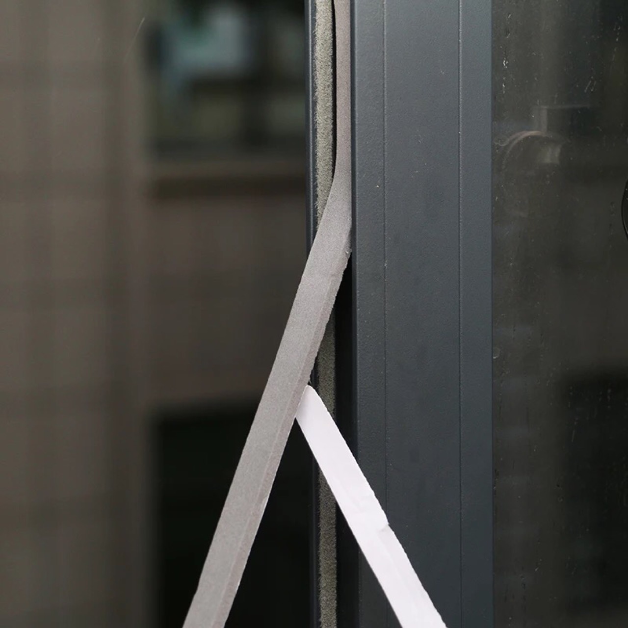 门窗密封条自粘型隔音贴铝合金窗户防撞条防风保暖隔音窗户门缝贴