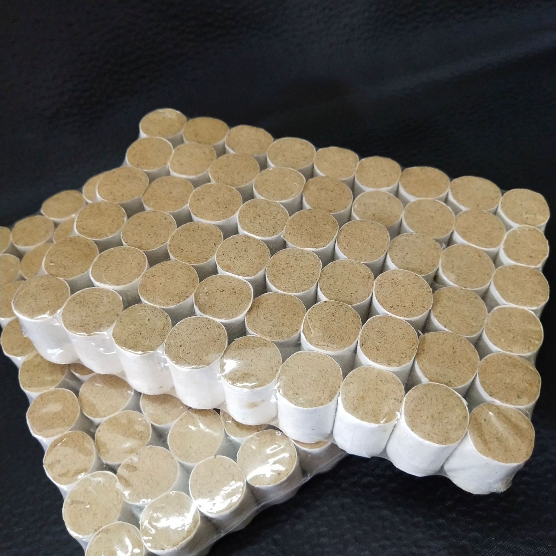 厂家批发美容院家用艾柱艾灸条每版54粒温灸配件10:1艾绒柱