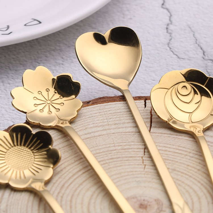 厂家直销不锈钢勺 甜品咖啡勺 创意爱心勺子
