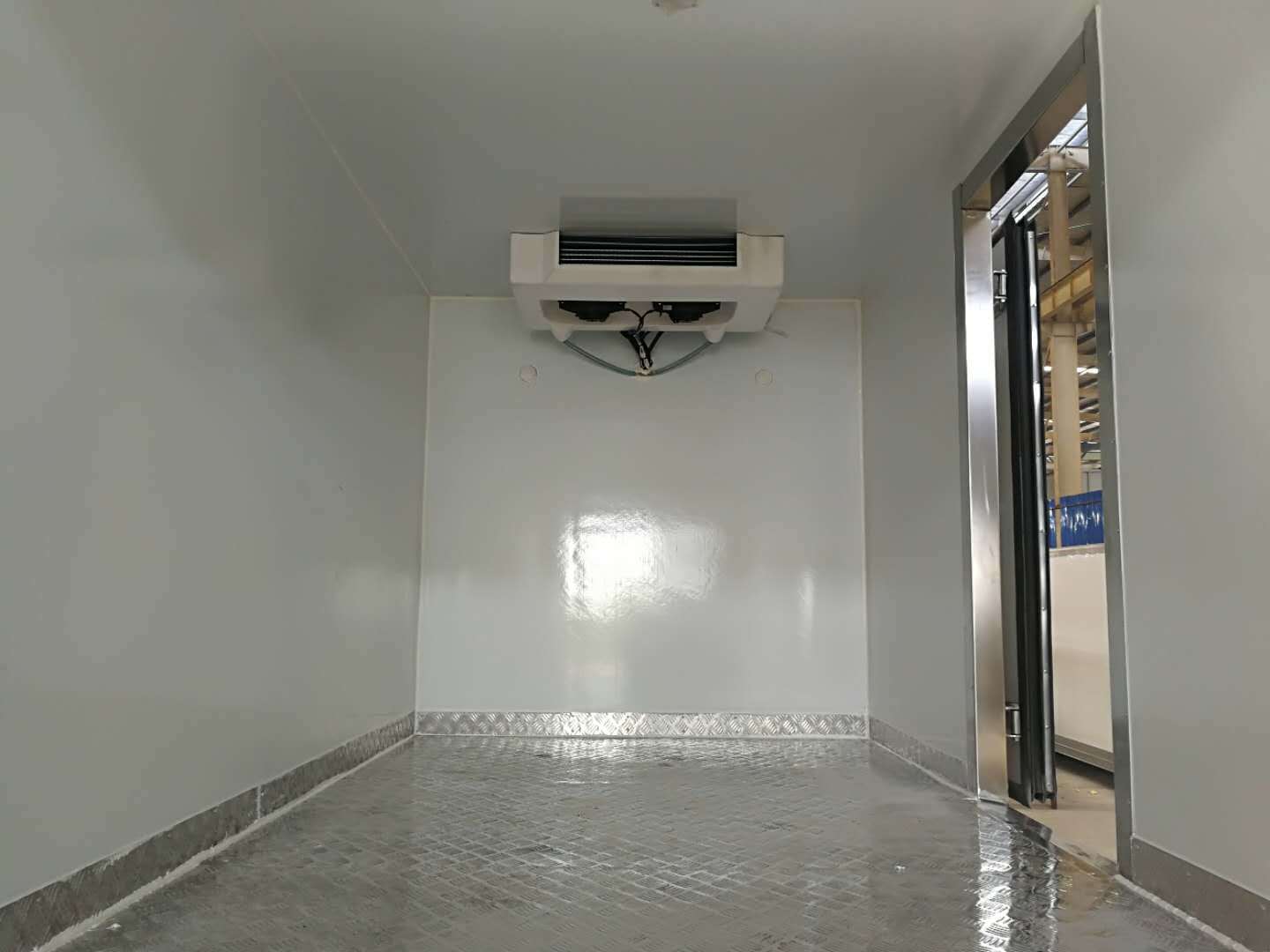 冷藏车厢体制作技术