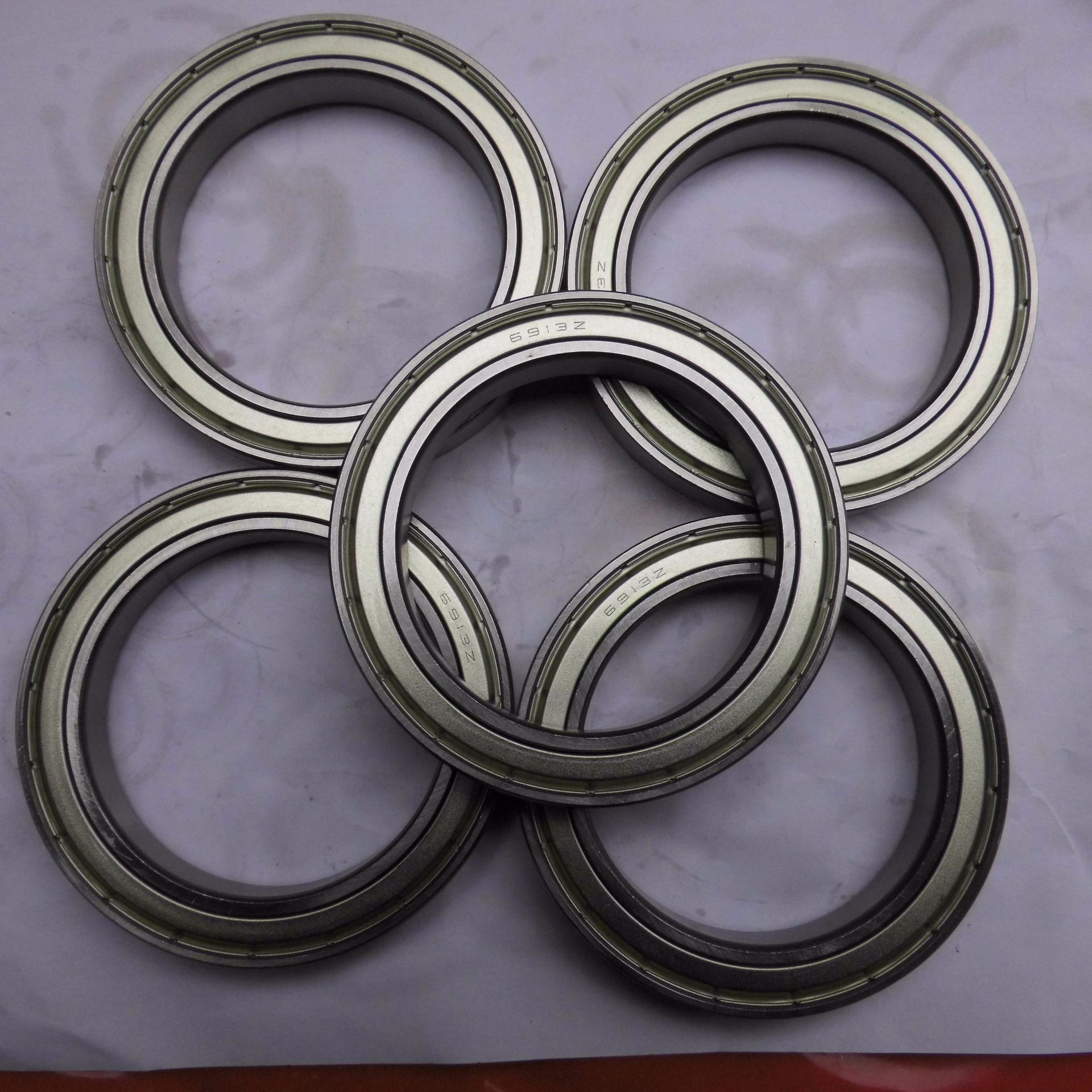 供应滚动轴承 薄壁轴承 6913zz轴承