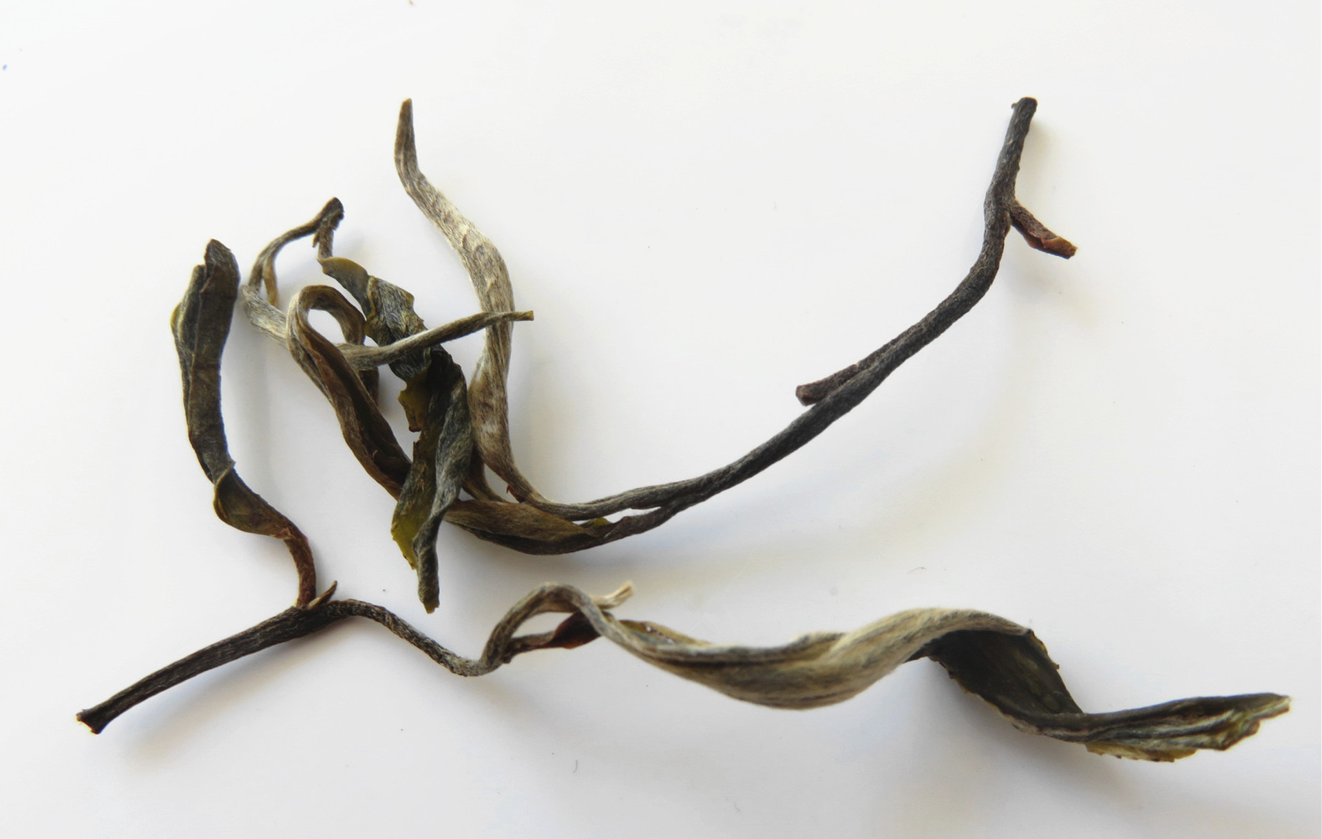 普洱茶生茶散茶2018春茶贺开古树800年单株古纯料 包装100克盒装