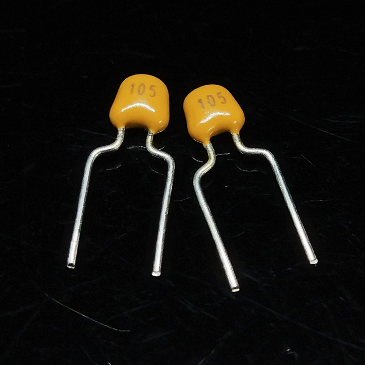0805y105m500肩膀脚7mm陶瓷瓷介独石电容器1uf 50v库存优惠清仓