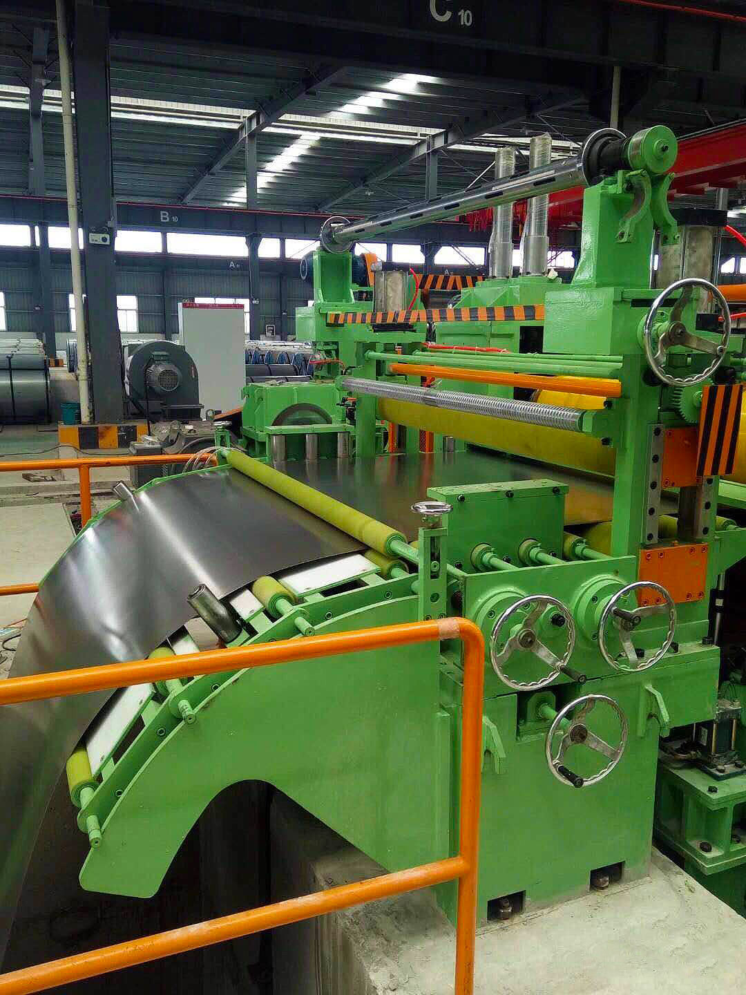 佛山厂家彩钢板分条机高精密金属分条剪切机铝板高速纵剪分条机