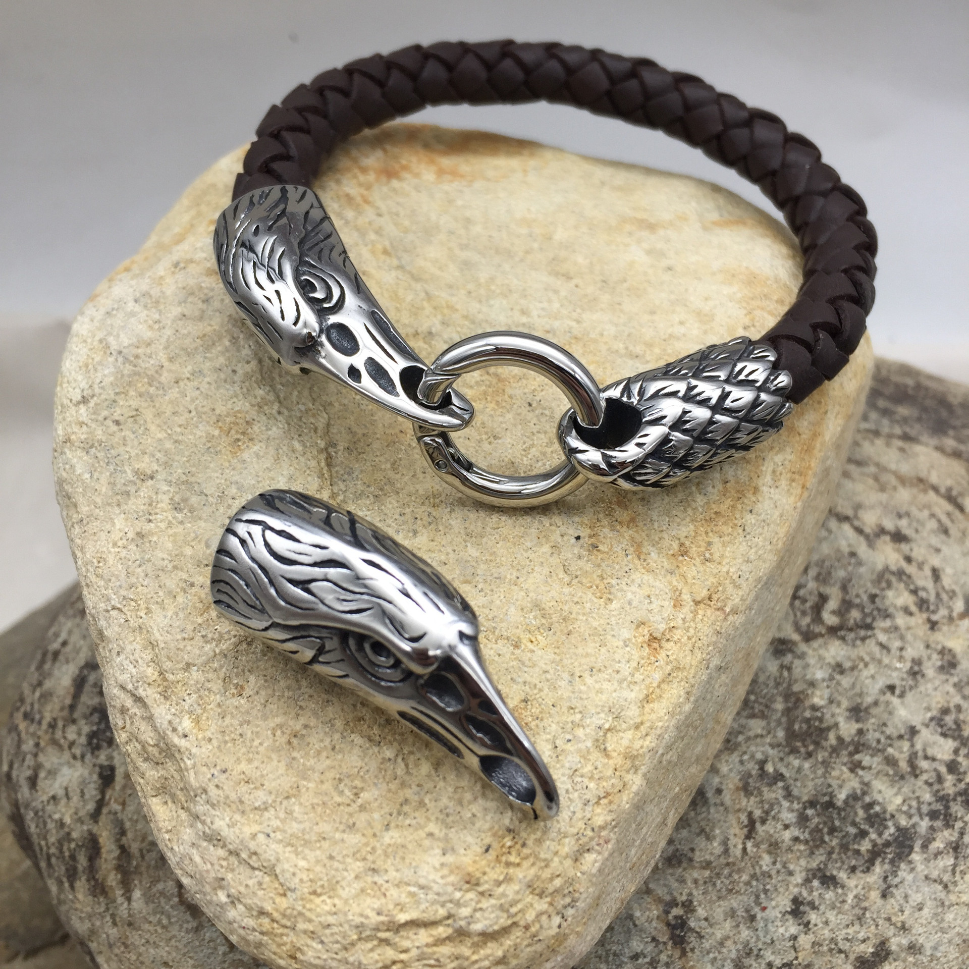 霸气韩版鸟头钛钢手饰时尚欧美饰品 地摊货源 热卖不锈钢男士手链