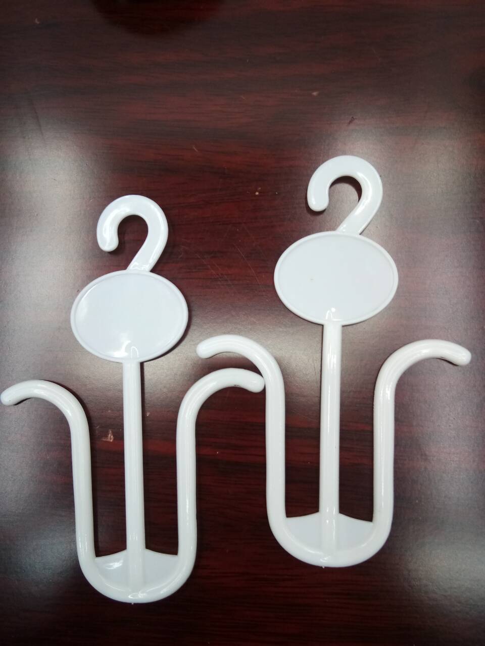 厂家销售塑料拖鞋勾超市拖鞋钩棉拖展示挂钩凉鞋挂钩布鞋双勾批发