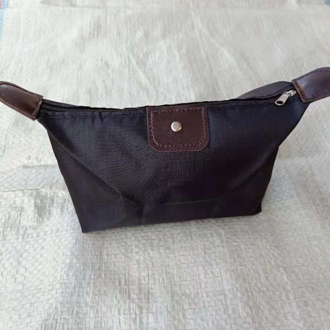 热销旅行化妆包袋现货涤纶包旅行收纳洗漱包双肩旅行收纳包折叠