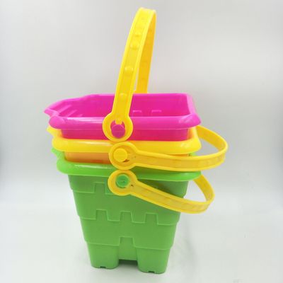 儿童玩具沙滩桶彩色塑料小方桶钓鱼小桶采摘过家家桶戏水玩具