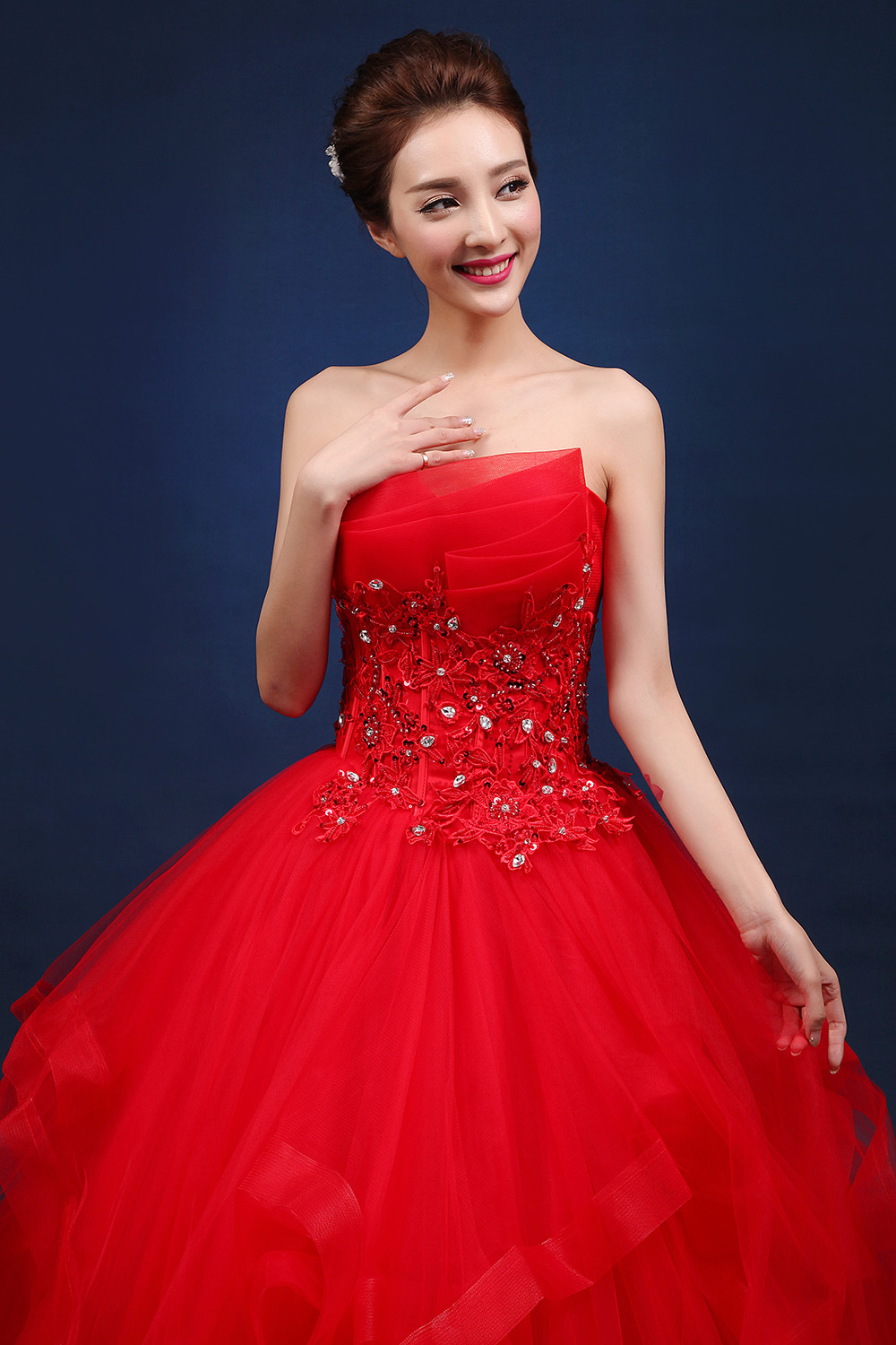 婚纱礼服2017新款 红色新娘结婚抹胸齐地婚纱韩版蓬蓬裙白色婚纱