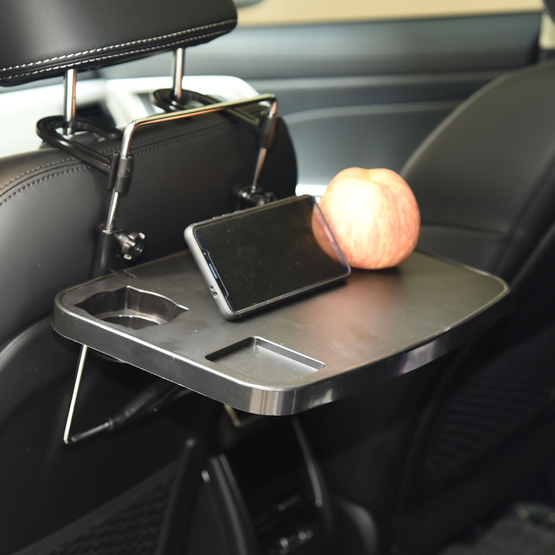 车载小桌板汽车用电脑办公桌可折叠式笔记本支架后座车内后排餐桌