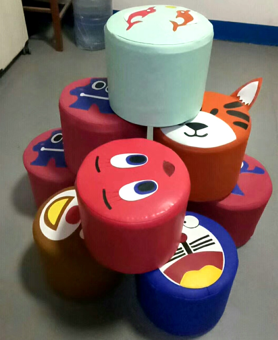 卡通小皮墩圆凳换鞋凳矮凳沙发凳儿童脚凳茶几凳皮墩板凳餐桌凳子-阿