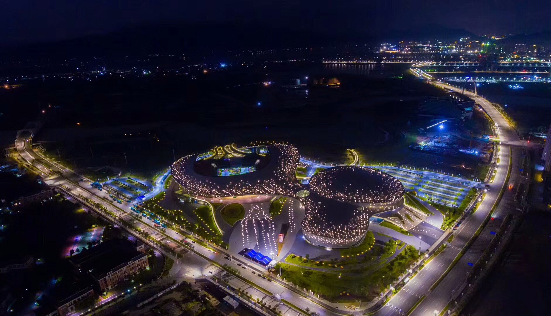 肇庆东站已全面完工,助力第十五届广东省运动会