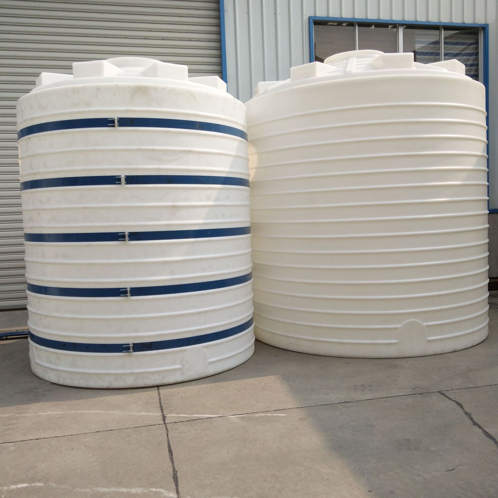 常州厂家直销10吨复配罐 pe水塔 10立方塑料水箱 10吨消防水箱