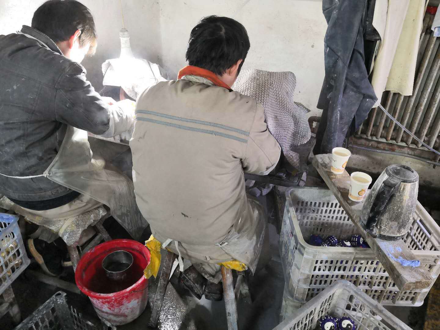 烨轩保定铁球景泰蓝精雕诗词保健球手球健身球老年礼品手玩球直销