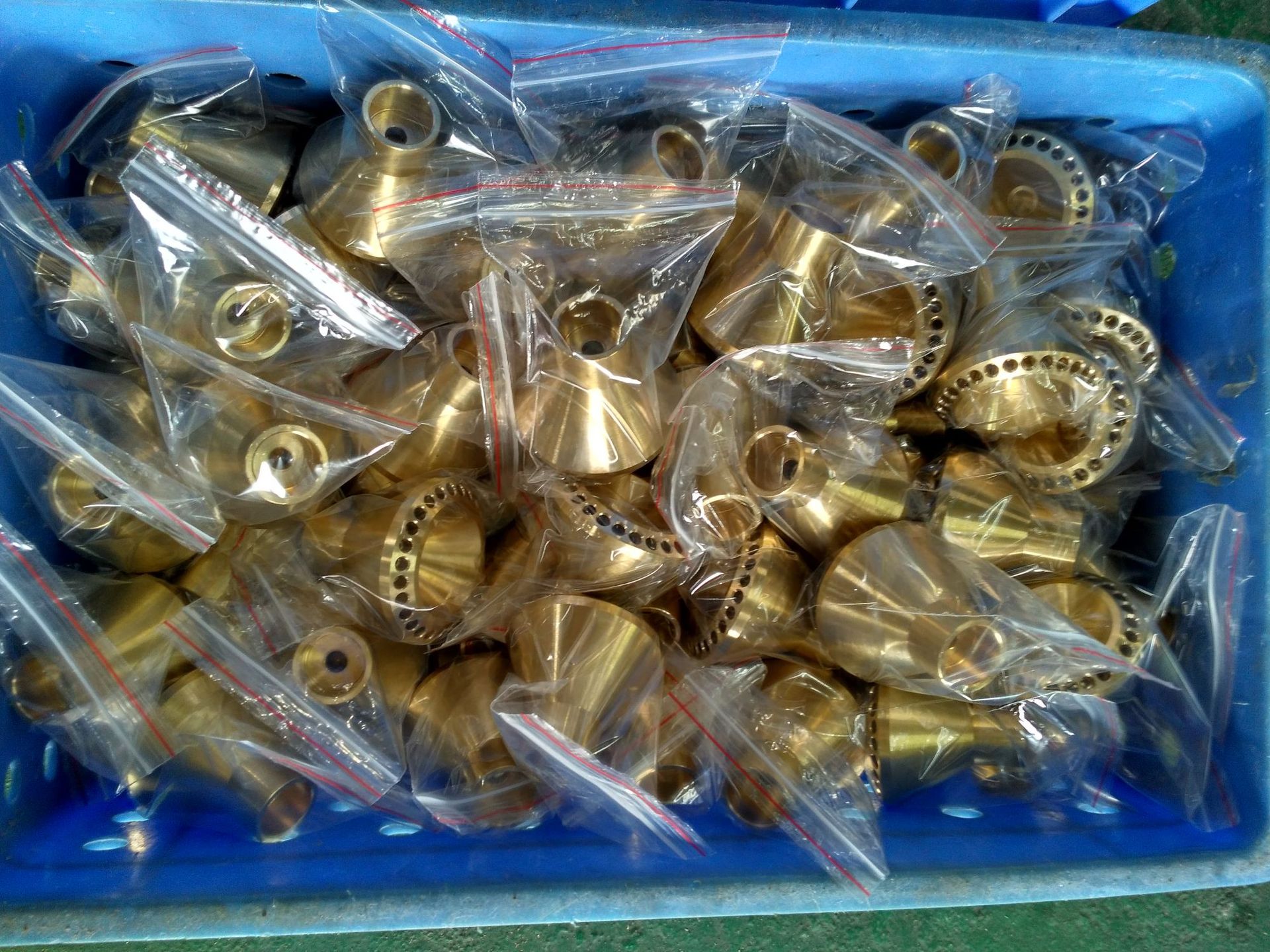 黄铜分流头 分液器 空调分配器 黄铜分流头空调分液器 黄铜分液器