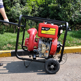 抽水机抽水泵图片
