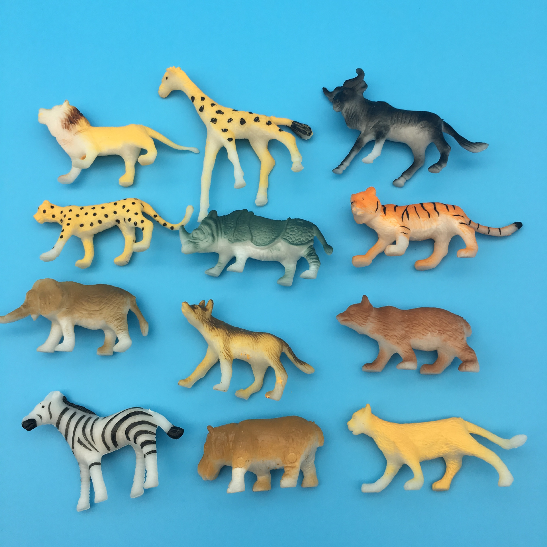 厂家直销12只迷你小野生动物园仿真野生塑胶模型玩具赠品