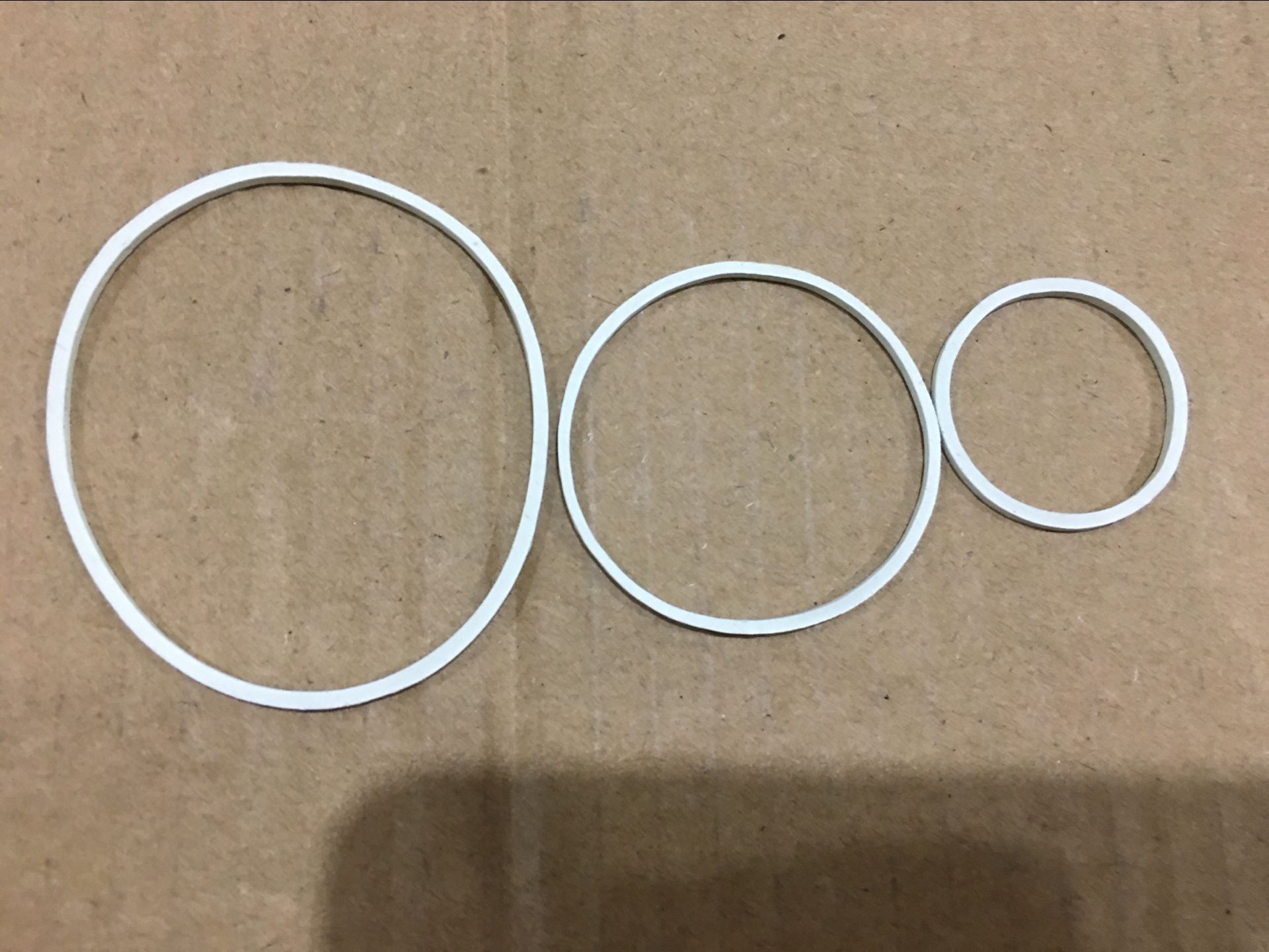 38橡皮筋越南越意白色橡胶圈耐高温不加油/牛皮筋