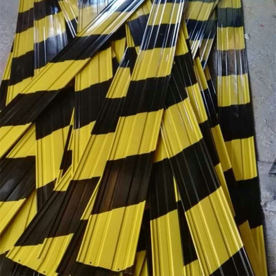 厂家现货供应建筑工地铁皮警示带,隔离带,踢脚线