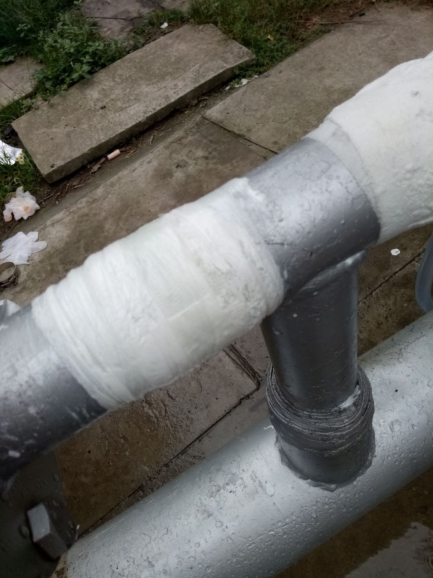 固化树脂修补胶带,初始固化5分钟,可达500度高温,适合任何管道材质,耐