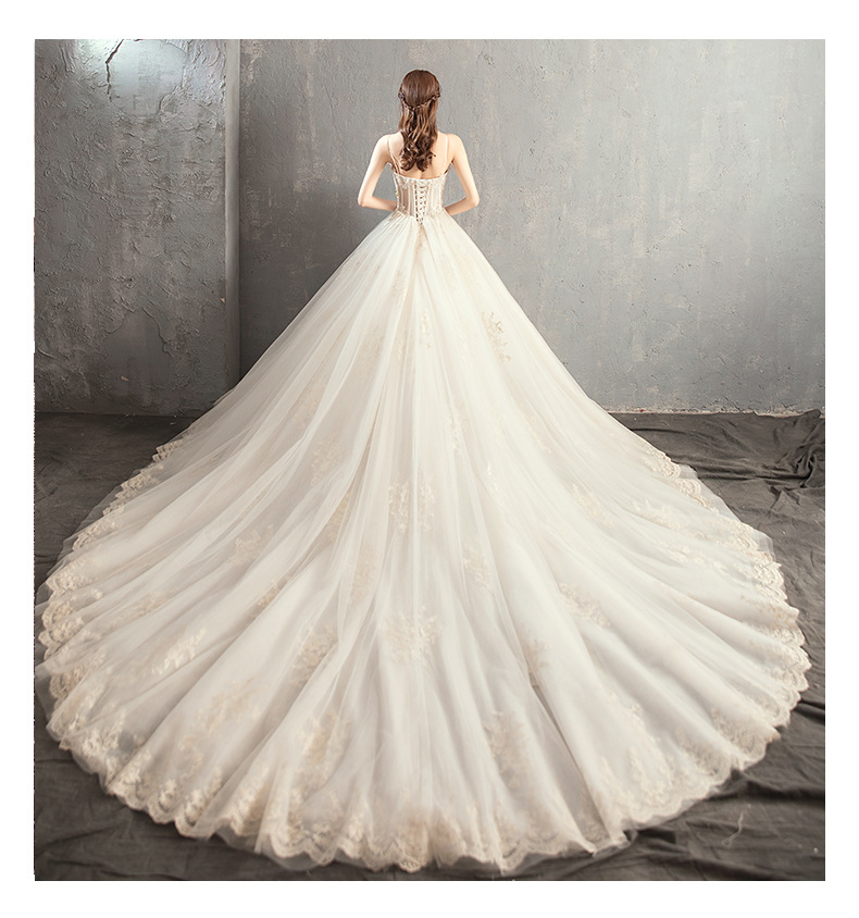 婚纱2020新款长拖尾吊带公主简约梦幻齐地冬季抹胸新娘结婚礼服女