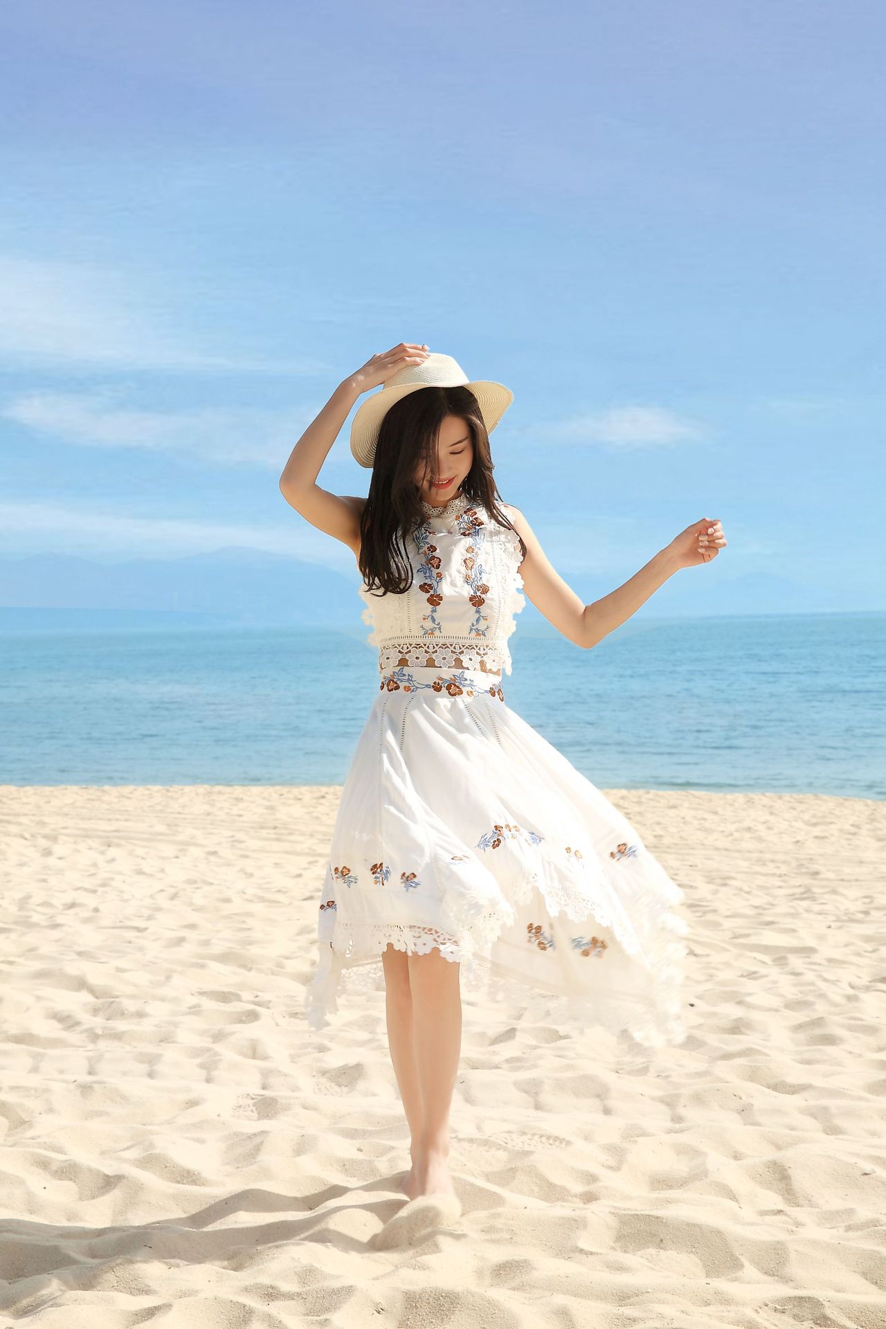 海边度假套装三亚旅游裙子女夏巴厘岛沙滩裙超仙显瘦时尚泰国性感