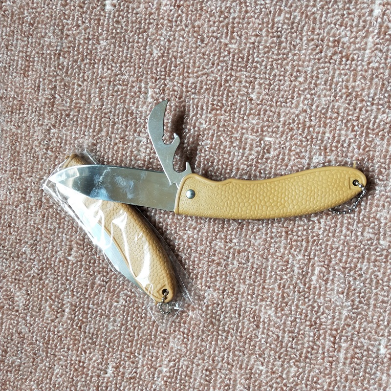 塑料柄折叠刀 黄折刀 水果刀 两元地摊货源 2元商品临沂厂家批发