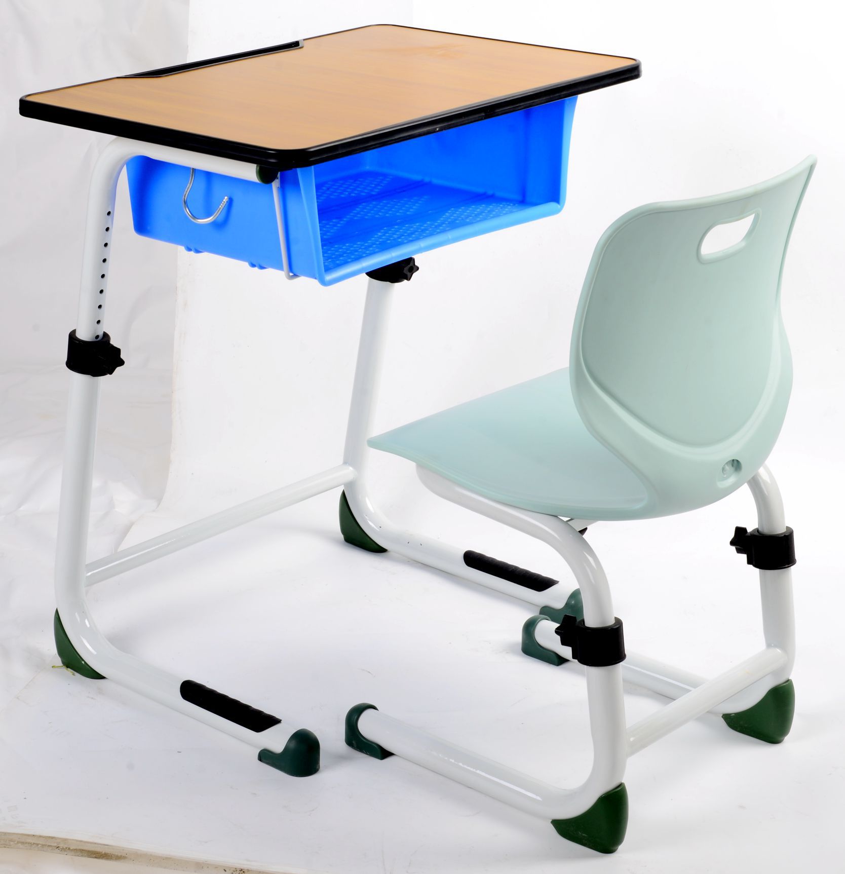 厂家直供学校辅导班 兴趣班 升降式中小学生 单人学习升降课桌椅
