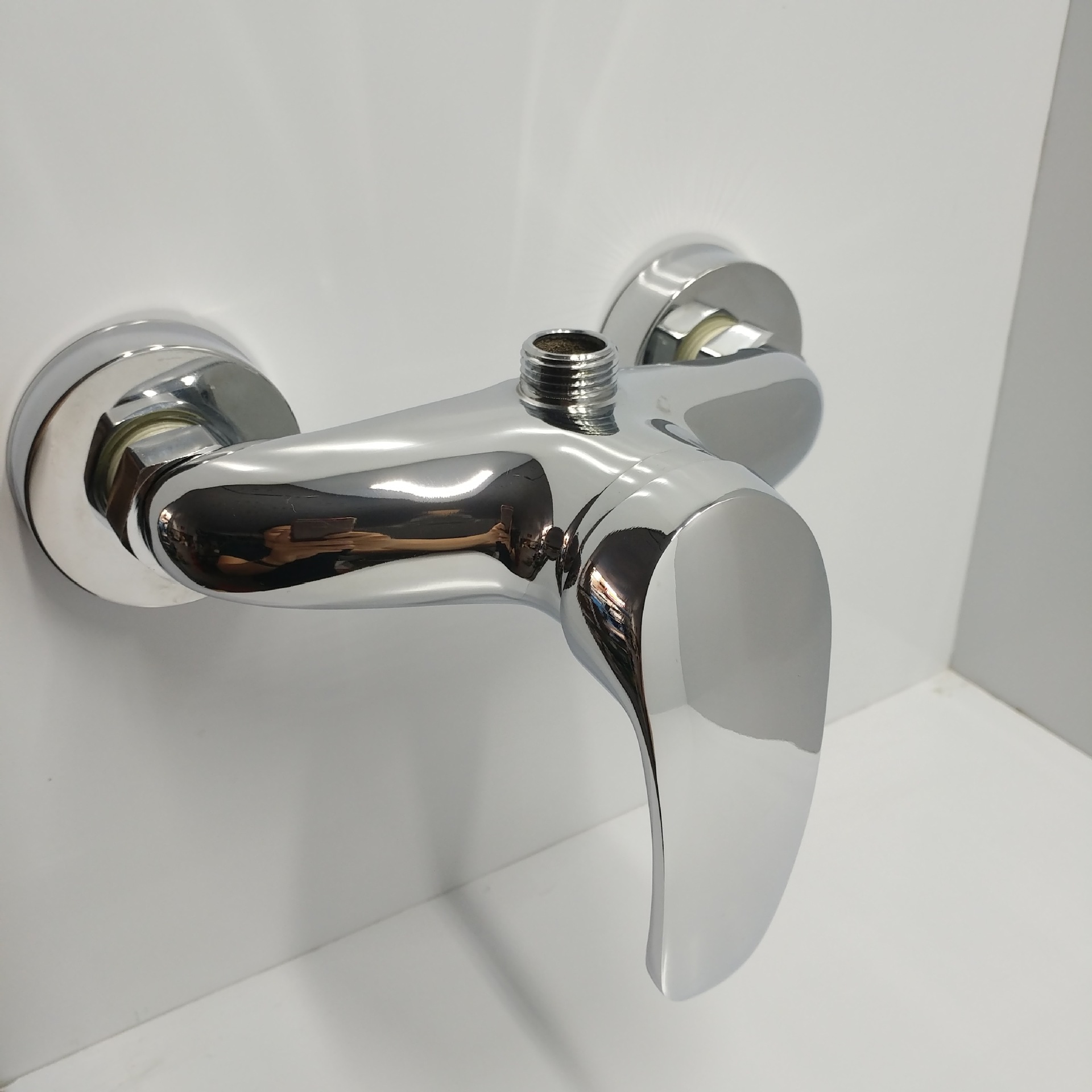 供应全美淋浴龙头 铜冷热水龙头 暗装冷热龙头 oem可贴牌