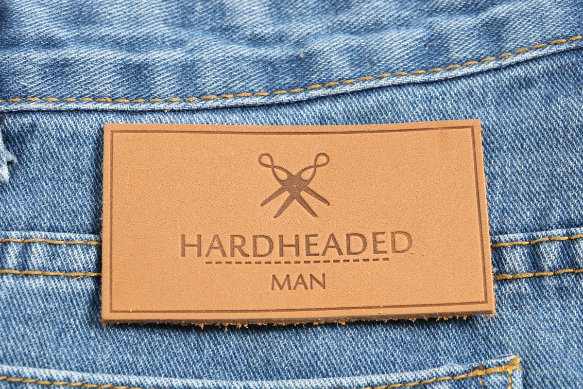 制作厂家设计牛仔裤布标logo纯棉帆布纯棉丝印商标水洗标布袋商标加工