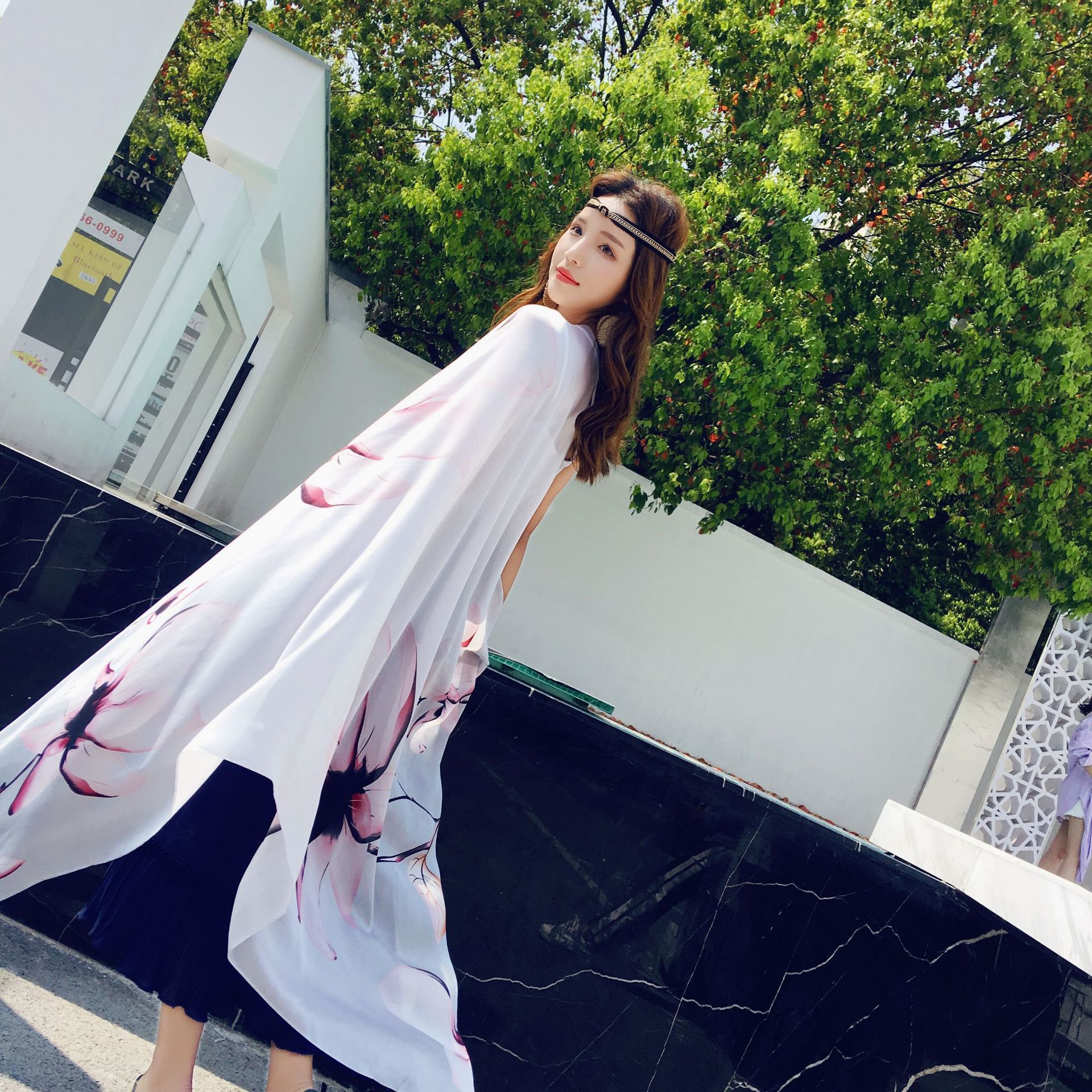 2018女士丝巾春夏季百搭新款韩版长款纱巾仿真丝披肩沙滩巾大纱巾