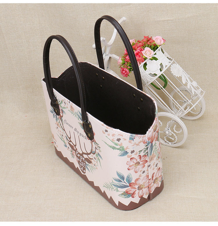 厂家批发时尚复古收纳手提篮 皮革鹿角装饰红酒包装篮