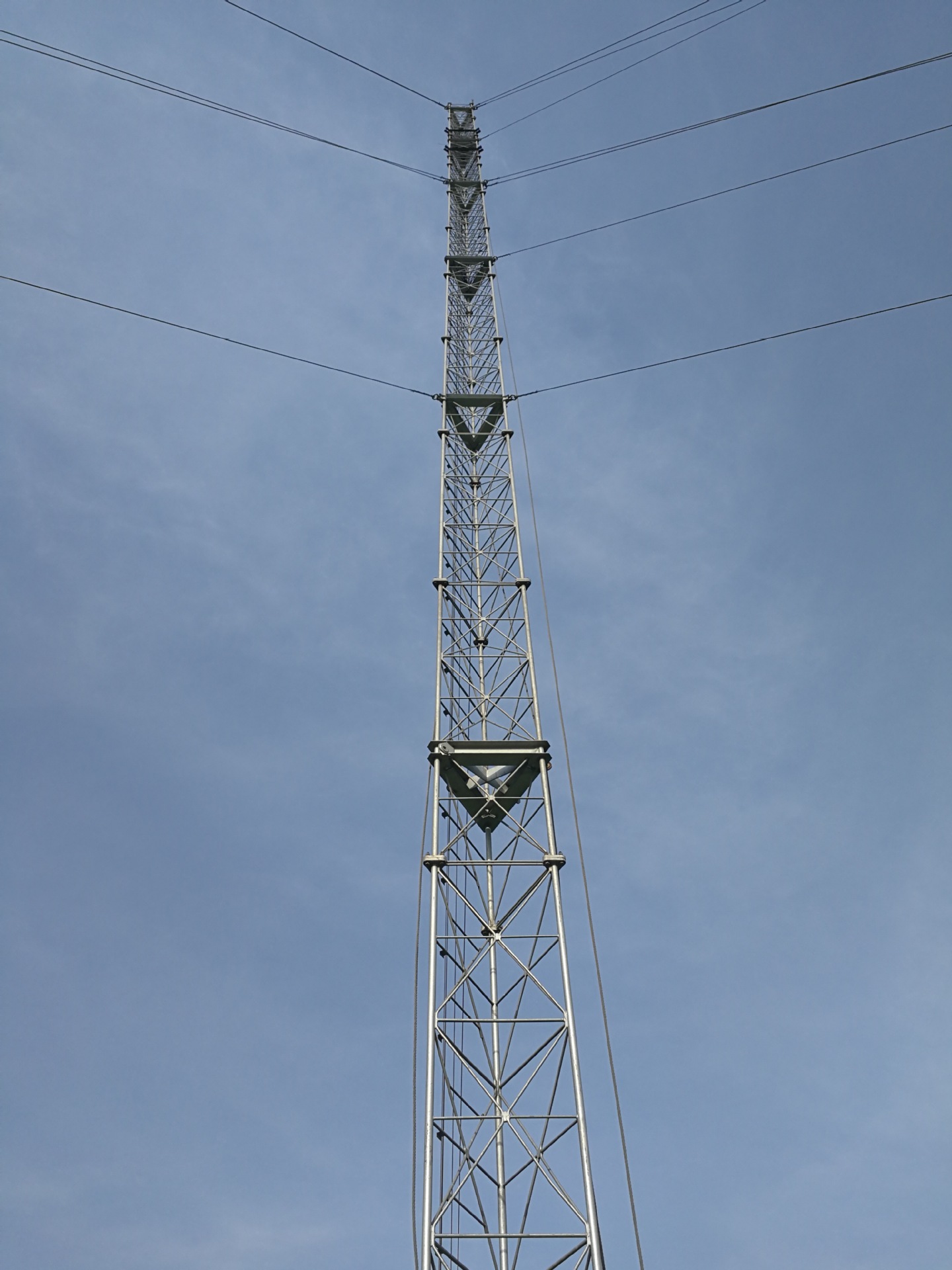 河北广川腾扬铁塔直销拉线测风塔,拉线塔,避雷塔-阿里巴巴