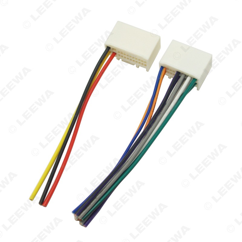 适用起亚k2/k3/k5/智跑/新狮跑电源喇叭线 cd机尾线插头改装线