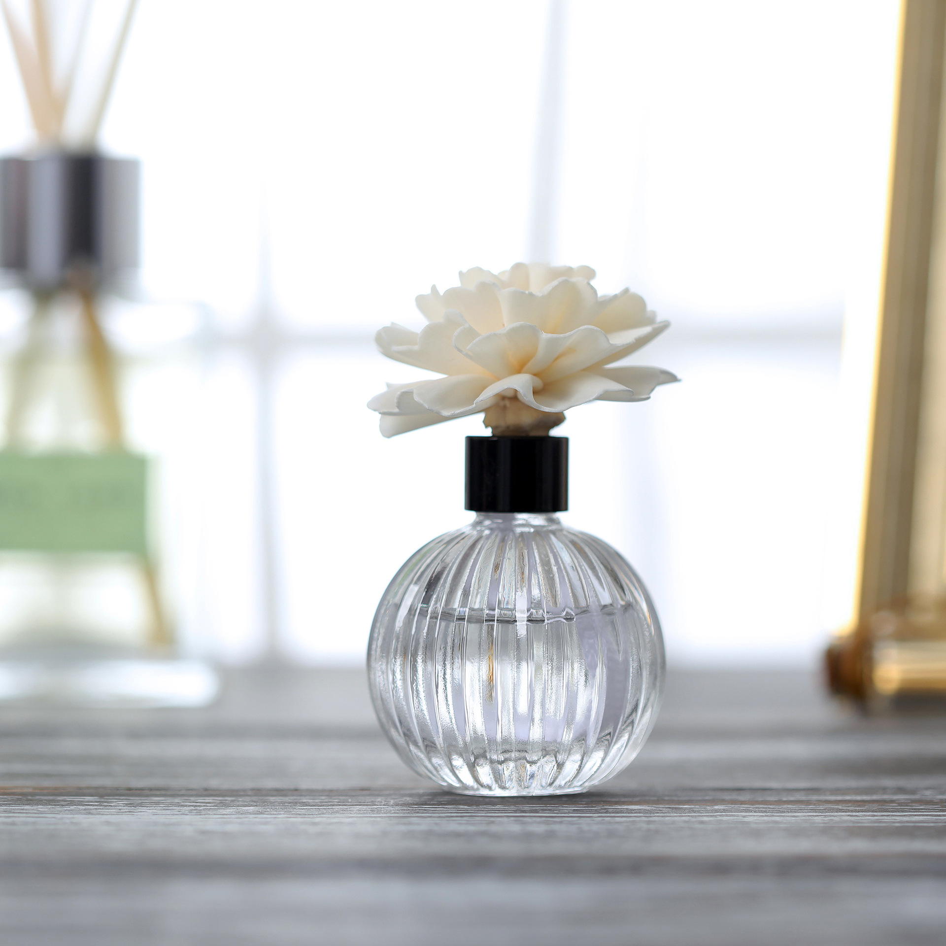 无火香薰精油藤条小苍兰熏香家用卧室内房间香水厕所除臭香薰瓶干