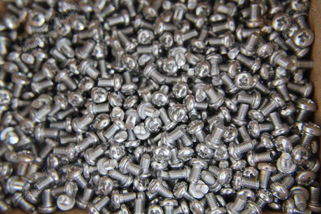 m3系列十字圆头机牙螺丝304不锈钢十字盘头螺钉盘头螺丝gb818机钉