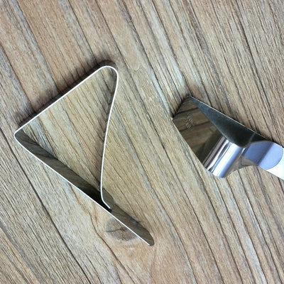 大量现货不锈钢餐布夹 餐桌台布夹 可调节式固定夹餐布夹桌布夹