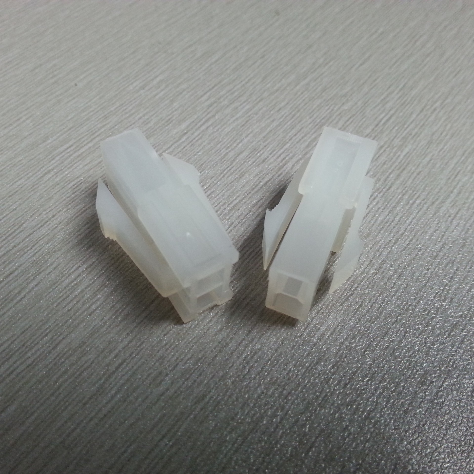 5557连接器 间距4.2mm 2pin母壳 公母对接 工厂批发-阿里巴巴