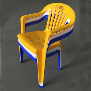 熟胶塑料椅靠背扶手胶椅踩不烂沙滩宵夜排档椅子户外休闲椅白色