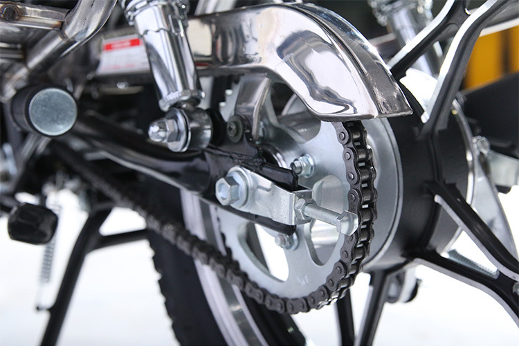 全新国三太子款摩托车整车125c150c机车街车然油顶杆机可上牌