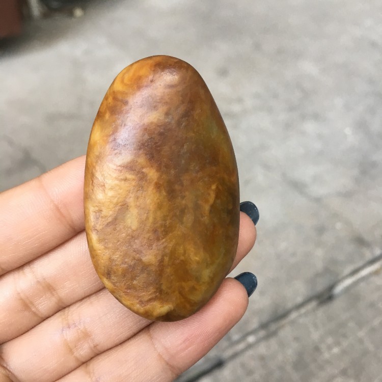 天然新疆和田玉 黄沁 黄皮石包玉 随形 籽料 原石牌子 玉器挂件